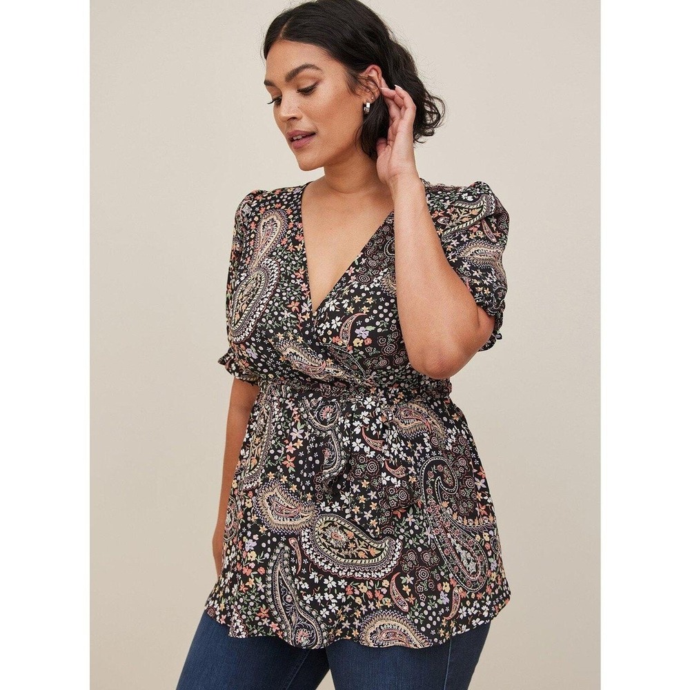 Torrid -1855 Floral‎ Paisley Print Short Sleeve Surplice Blouse Top Plus Size 1X